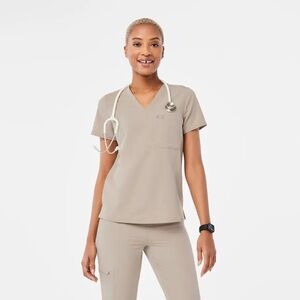 Figs Catarina One-Pocket Scrub Top Boulder